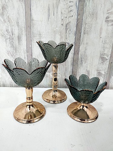Bonbonnière en verre avec support doré 4-40-34/35/36