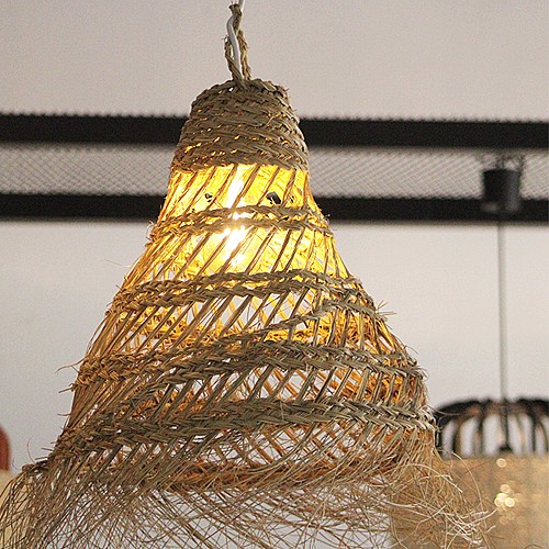 Suspension artisanal en Halfa